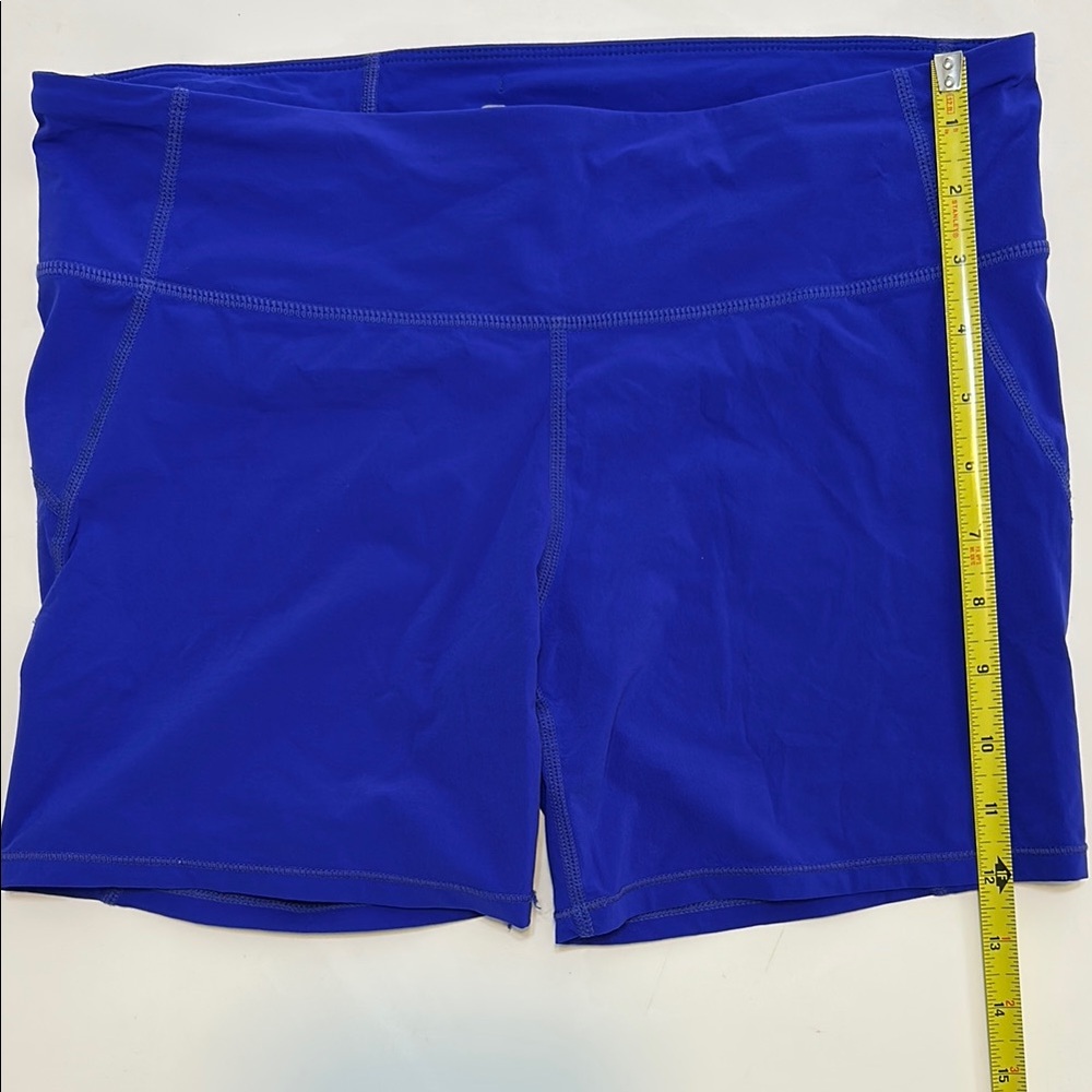 Gap Women's Blue Athletic Shorts